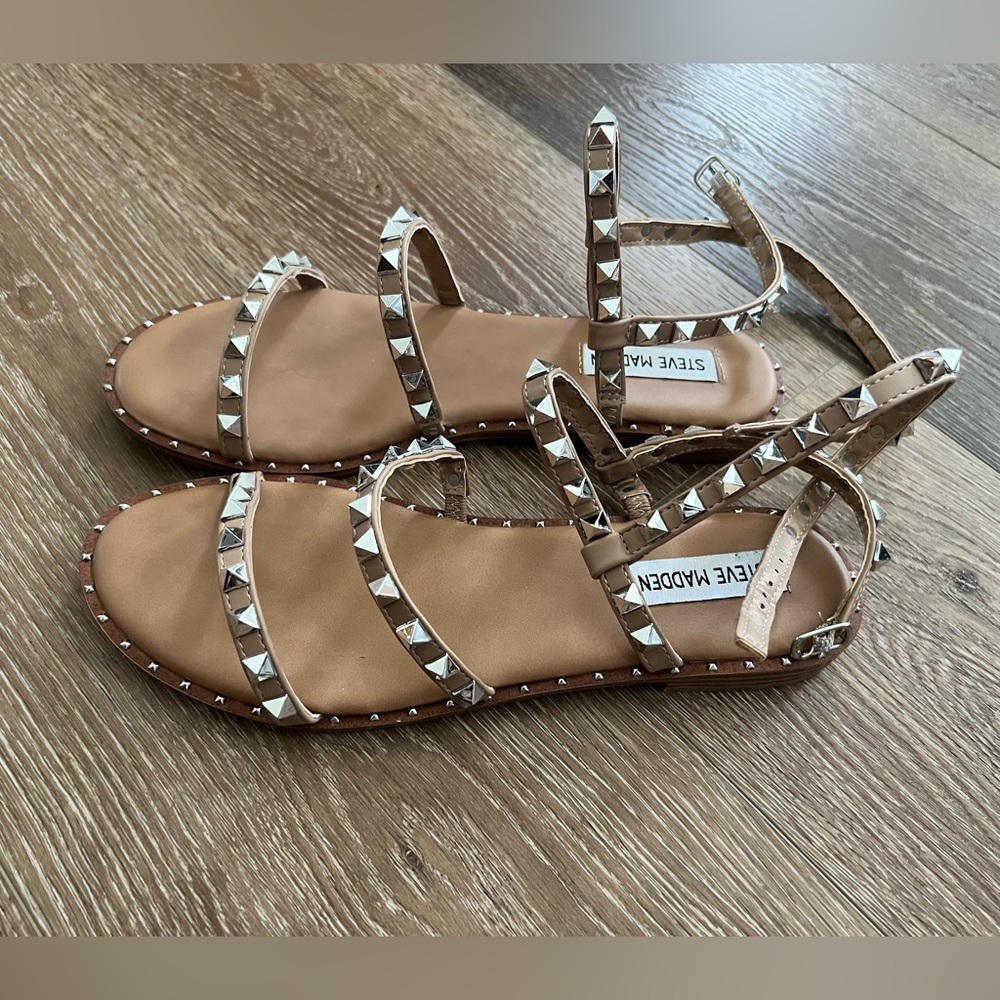 Steve Madden sandals